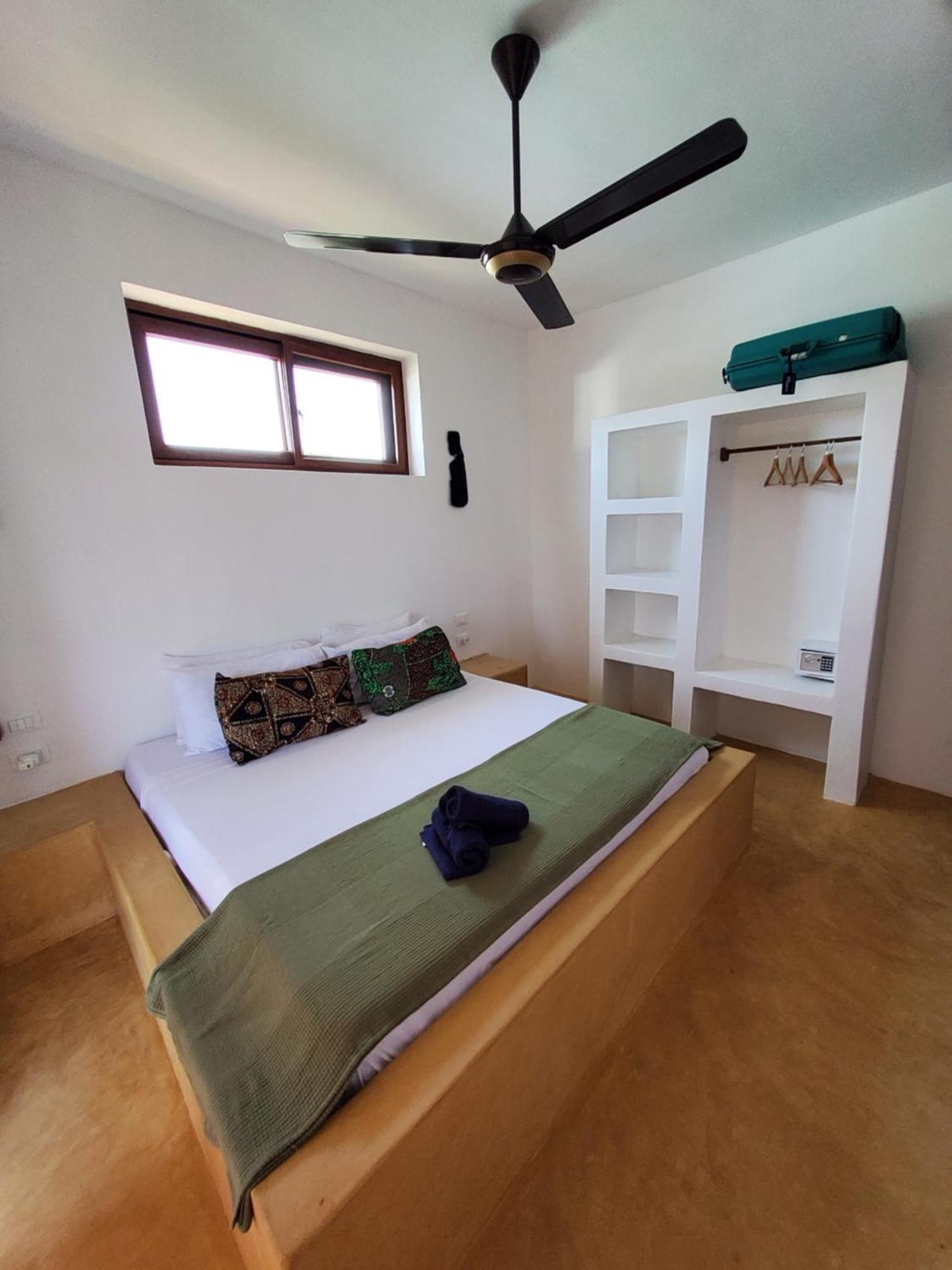 Apartament Iaia *
